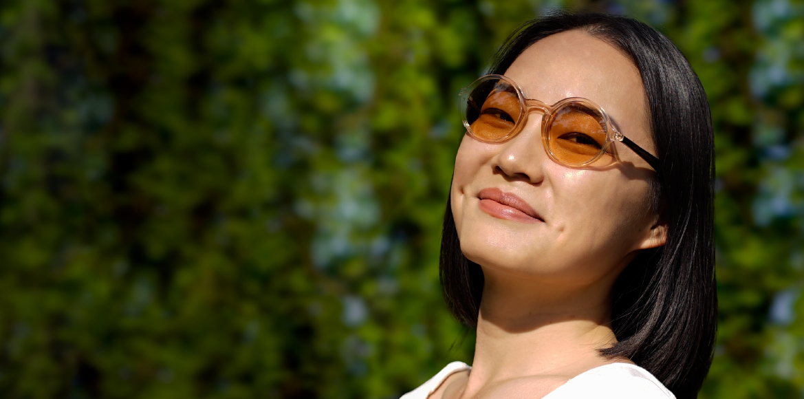 tinted reading glasses