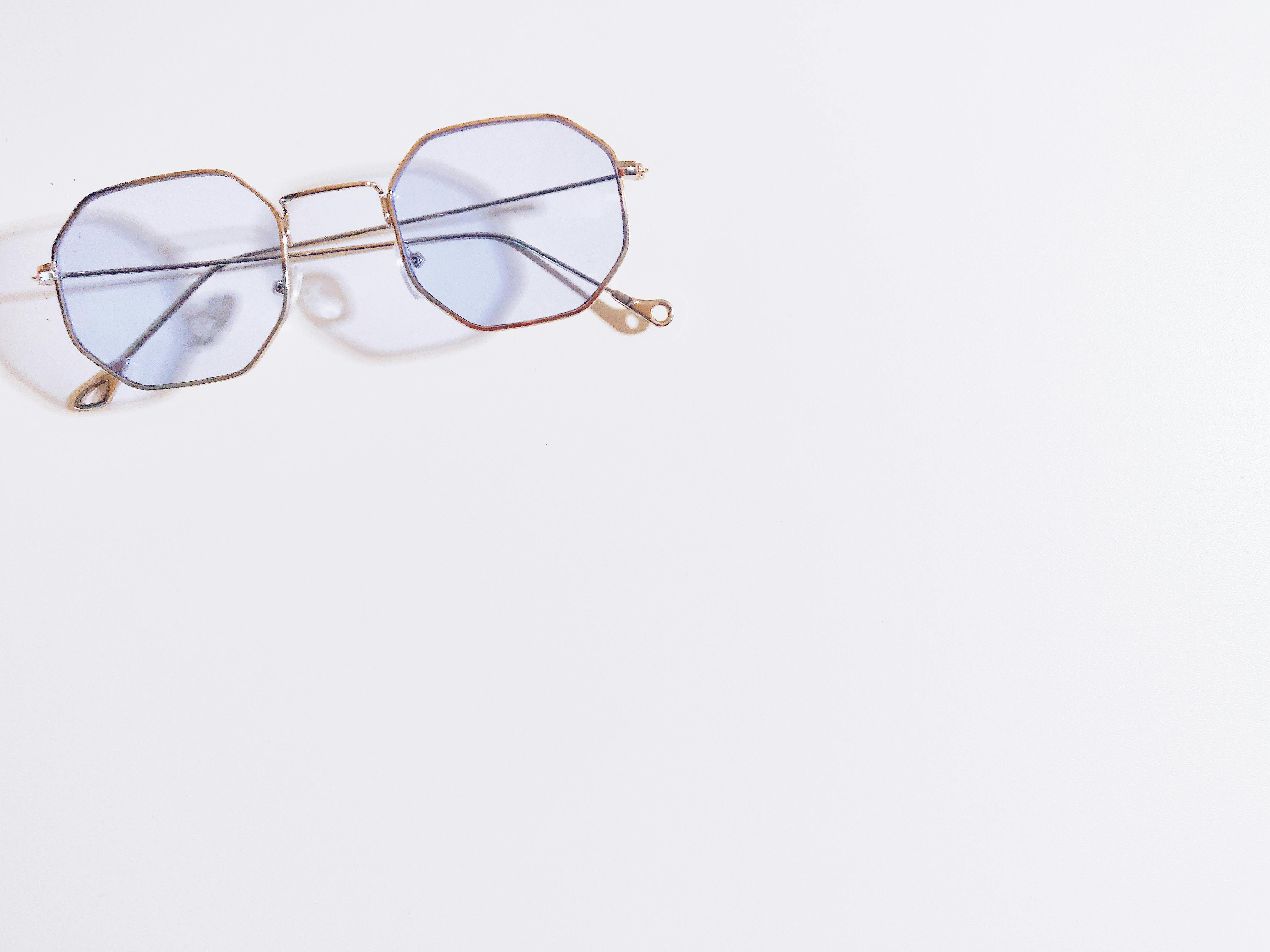 tinted reading glasses